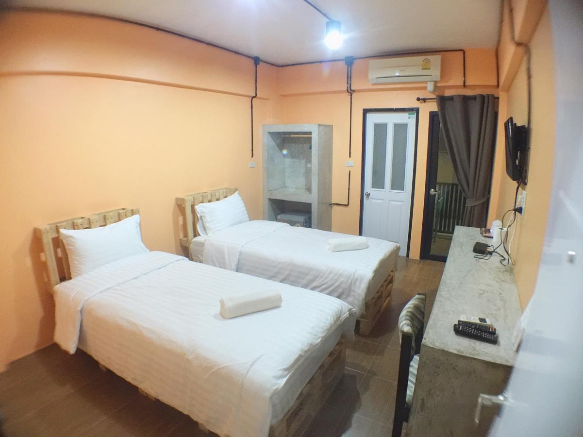 Jb Place Nakhon Pathom Extérieur photo