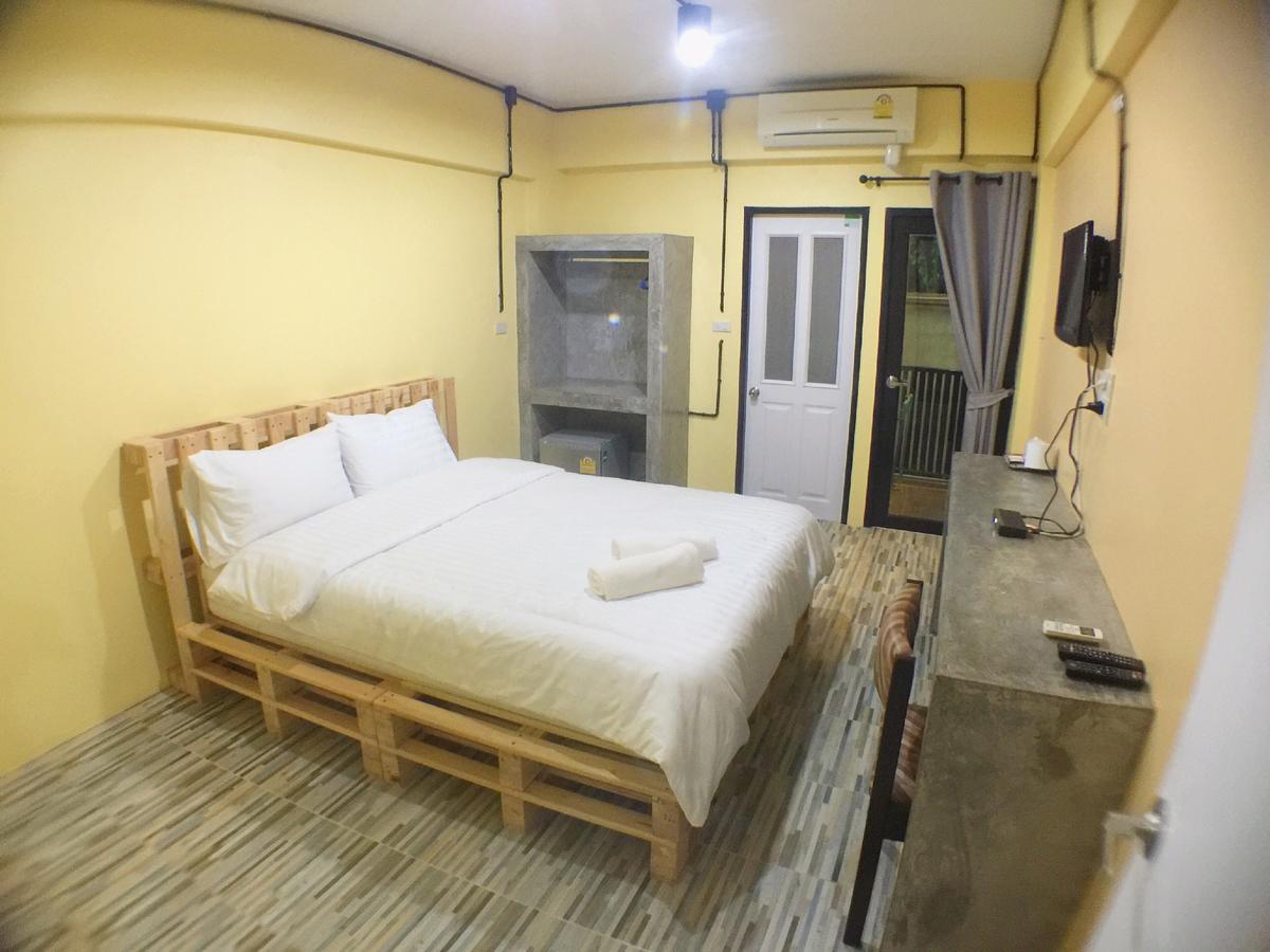 Jb Place Nakhon Pathom Extérieur photo